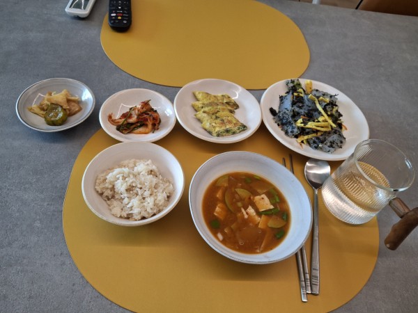 2714e1e2d06d88fd5823edcc2e6a2054_1764732